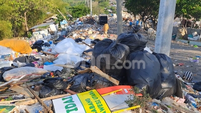 Attachment for TPA Jatibarang Semarang Menghadapi Kekurangan Kapasitas Penampungan Sampah