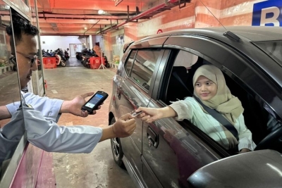 Attachment for Siapkan QRIS Anda untuk Diskon Parkir hanya Rp 732 di HJKS 31 Mei 2025